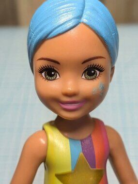 Barbie Chelsea Color Reveal Fashion Doll Teal Molded Hair Mattel